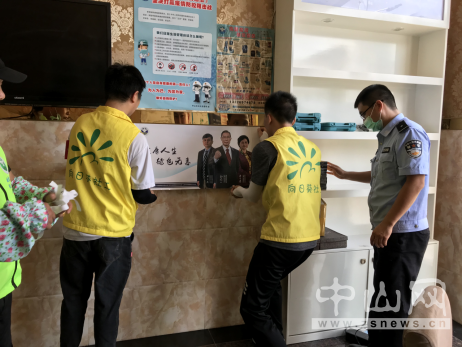 阜沙鎮(zhèn)禁毒信息〔2020〕第121期--阜沙禁毒宣傳進(jìn)場(chǎng)所，鞏牢全民“防毒墻”（2020.8.16）